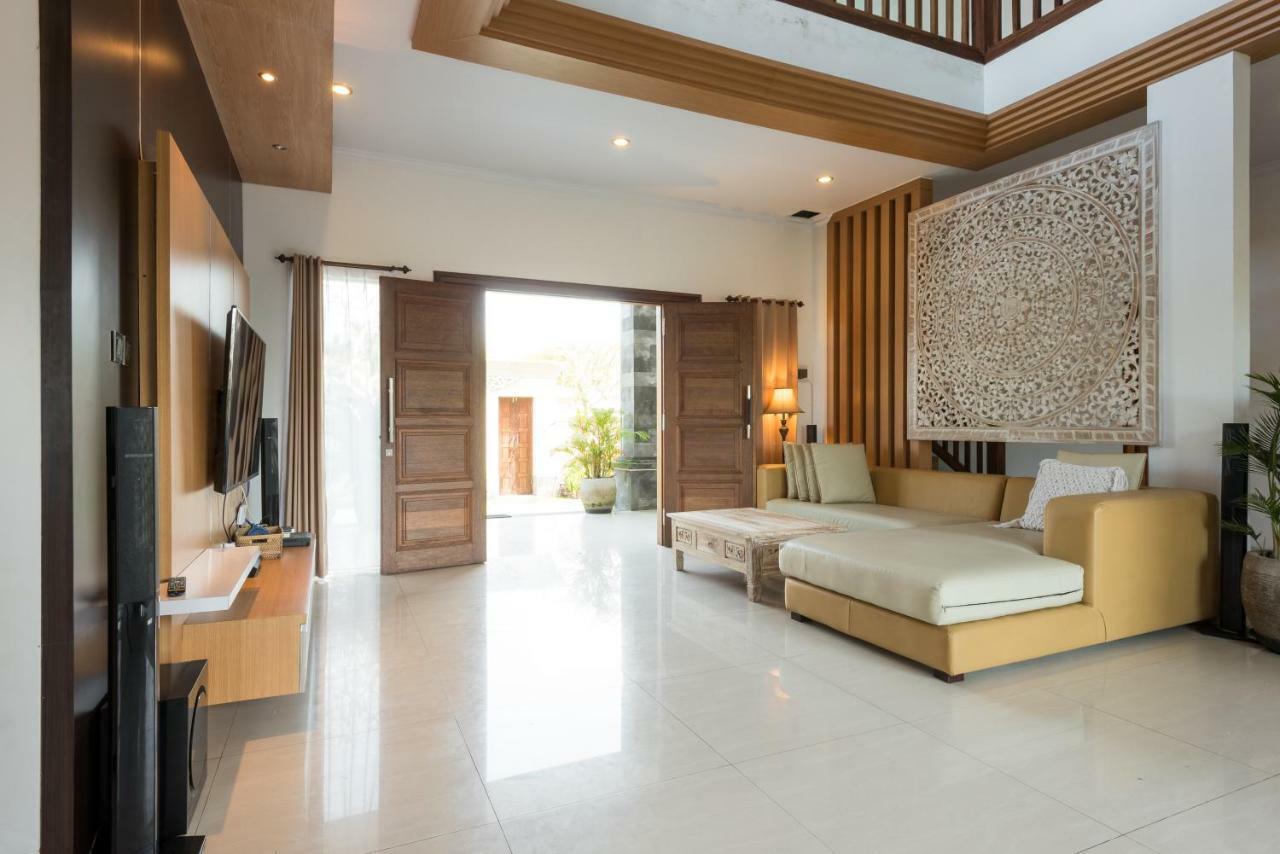 Uluwatu Villa Melasti Wardana מראה חיצוני תמונה